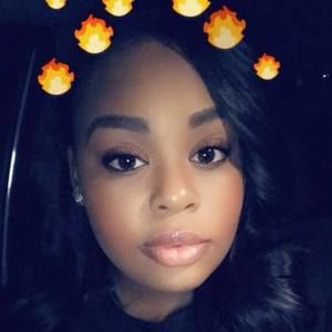 Meet your Posher, Shay